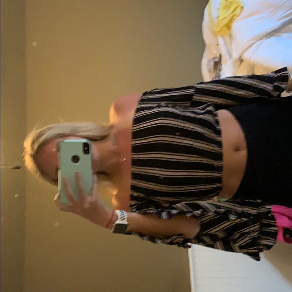 off the shoulder crop long sleeve top